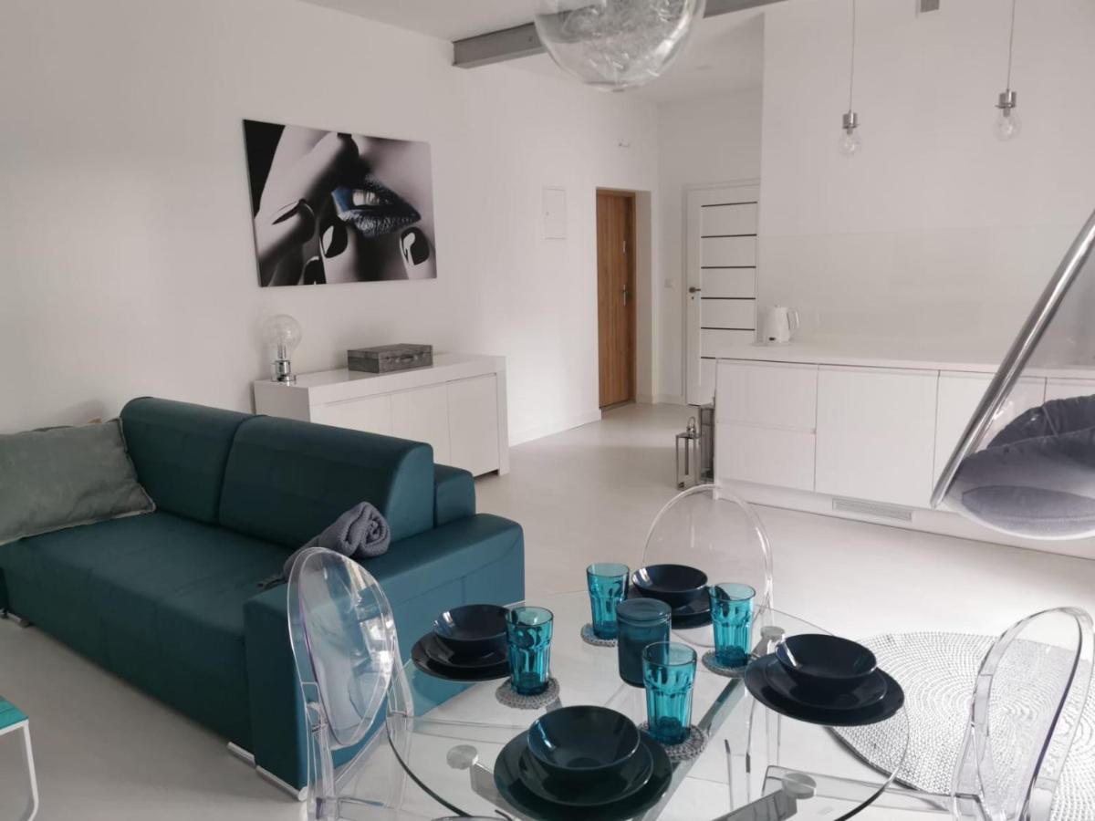 Przytulny Apartament Z Kominkiem Przy Jeziorze Borne Sulinowo Exterior foto